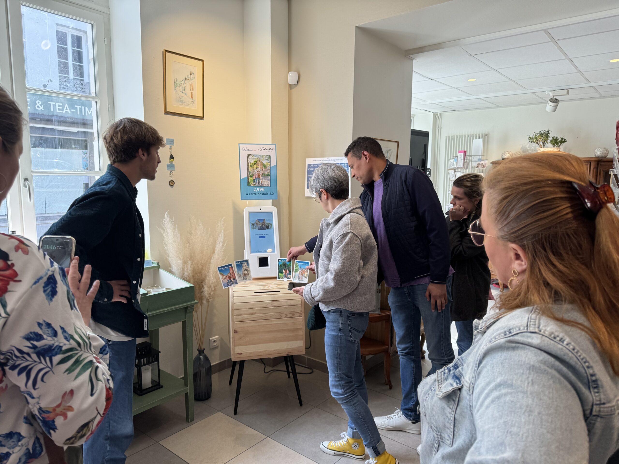 PostcardLab : quand l’IA fabrique votre carte postale sur-mesure.